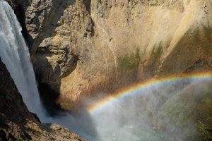 Yellowstone - Rainbow at Uncle Toms trail