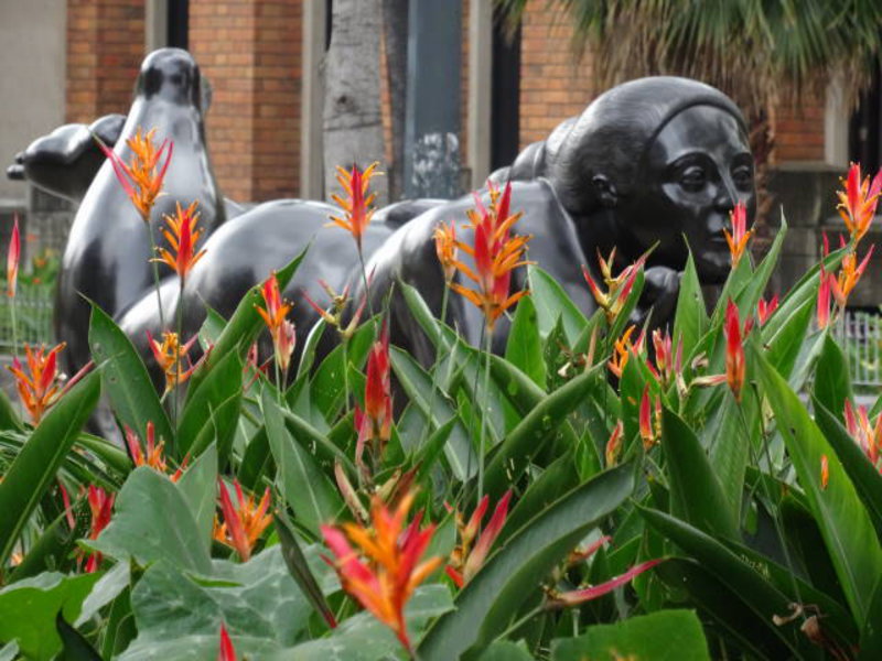 Medellin - Botero among flowers