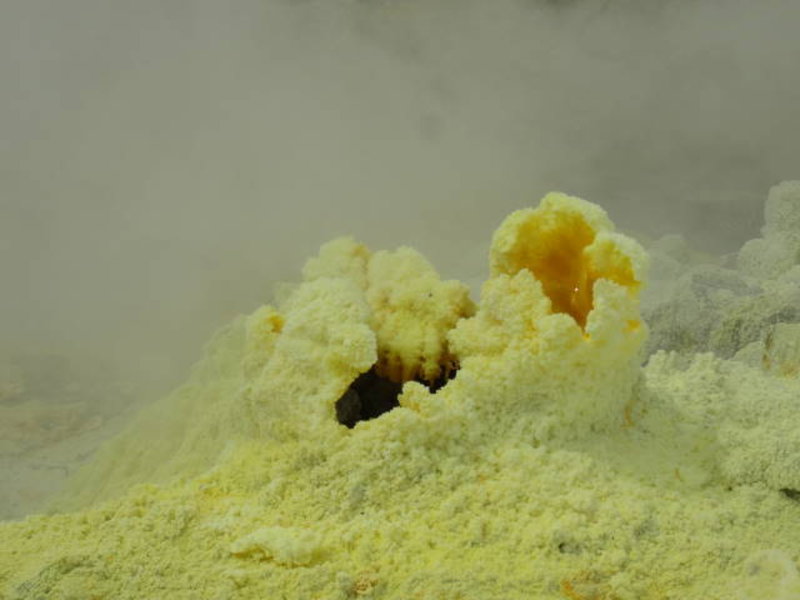 White Island - the bright yellow is molten sulfur, the light yellow crystalized