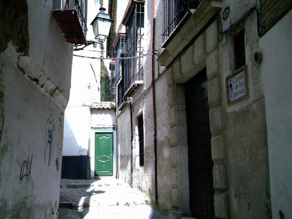 alleyway in the Albaicyn, Granada