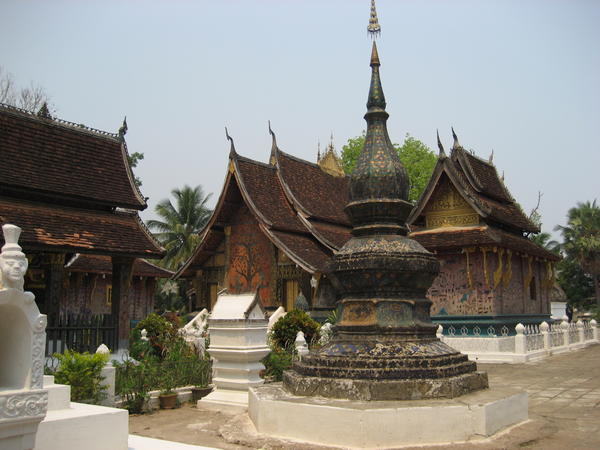 The Area Surrounding Wat Xiang Thong