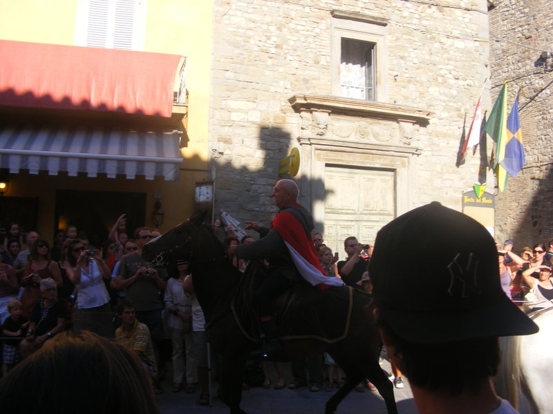 Start of Montone parade
