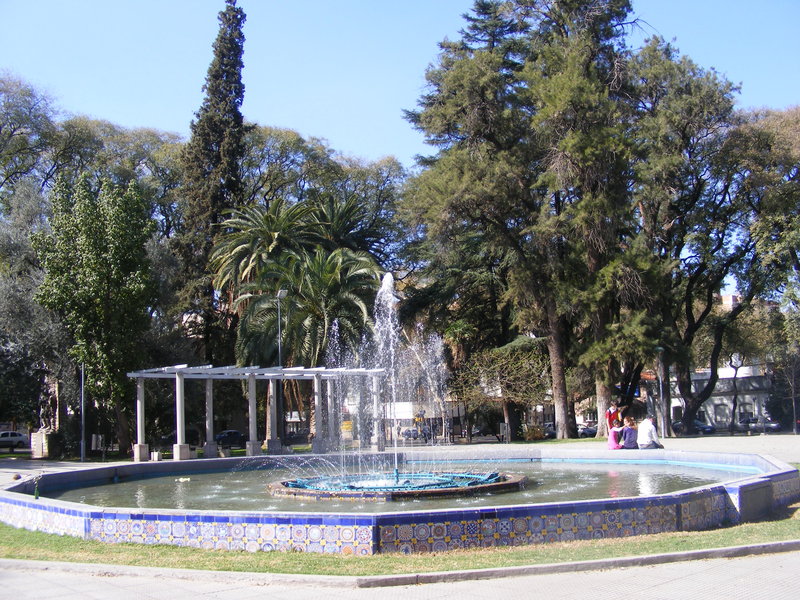 Fountain Plaza Italia