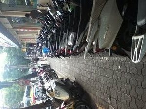 So many motorbikes everywhere!!!!