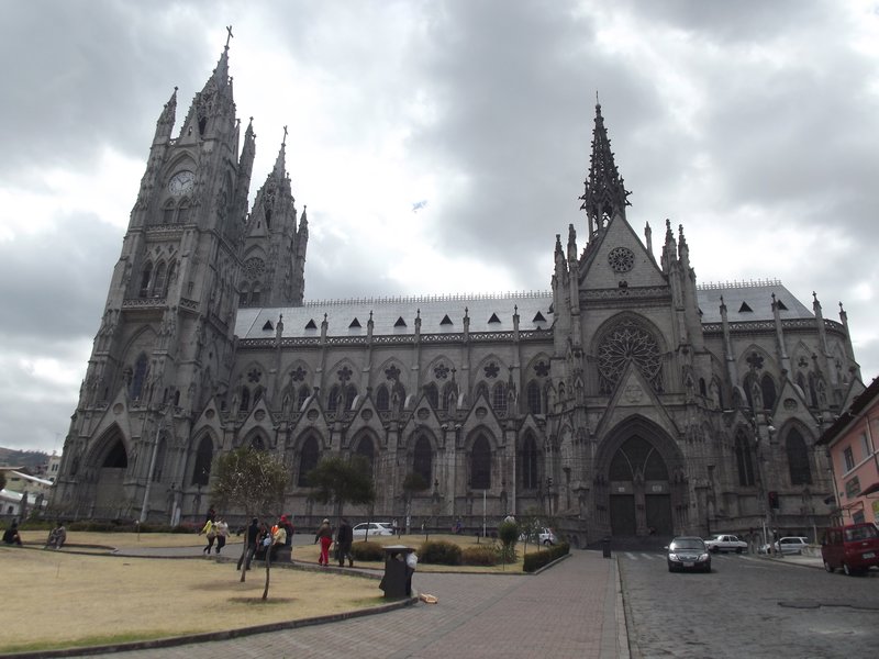 Quito - La Basilica