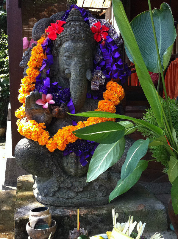 Ganesha Statue, Penestanan