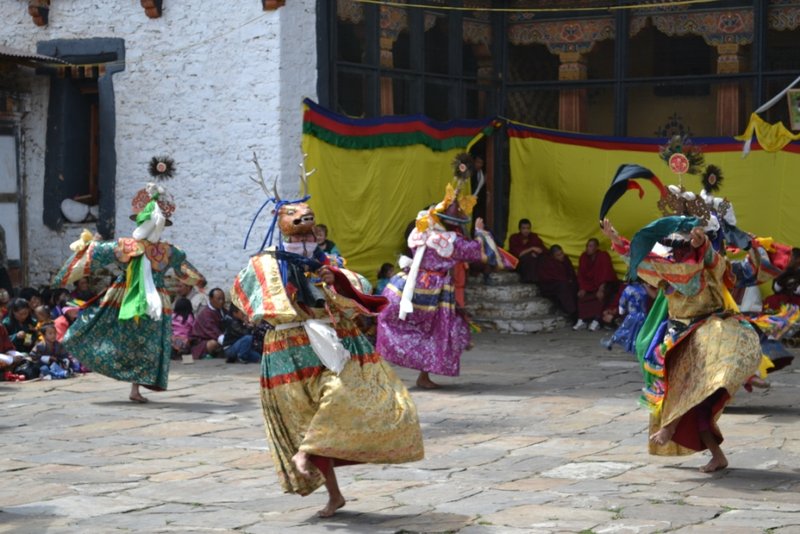 Tangbi Tsechu dances