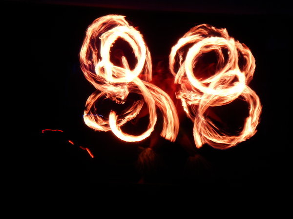 Complex fire dancing