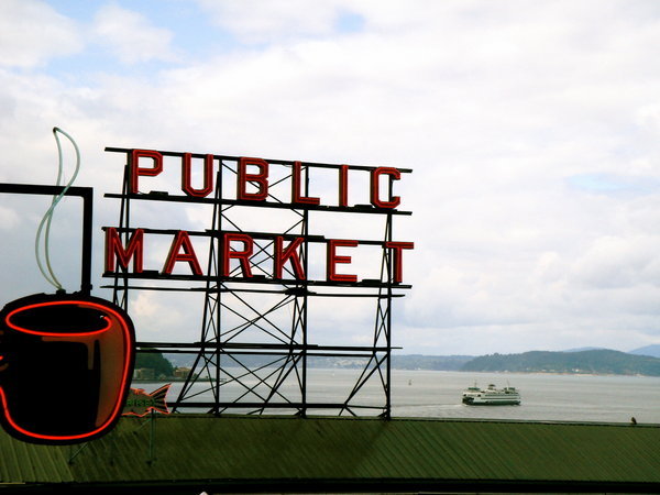 Pike Place sign and Elliot Bay