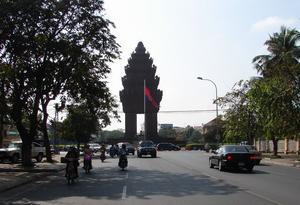 Indepedence Monument in Phnom Penh