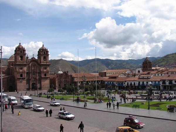 Cuzco Plaza de Armes