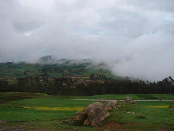Drive from Cuzco to Ollantaytambo