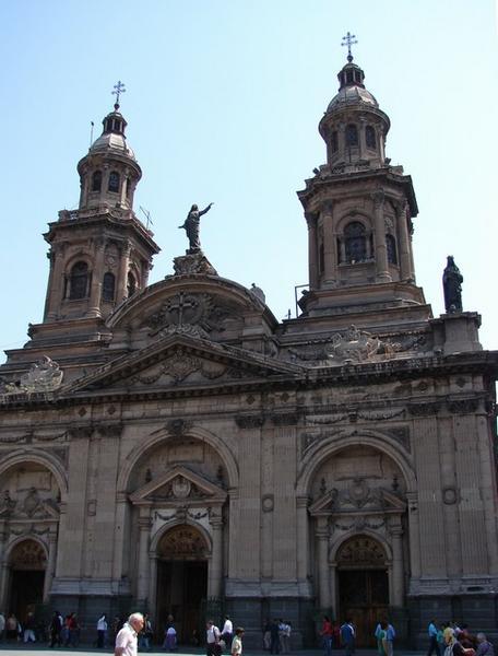 Catedral Metropolitana on Plaza de Armas