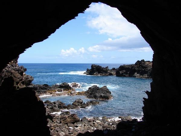 View out of Ana Kai Tangata cave