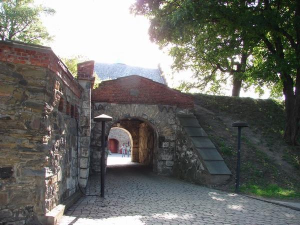 Archway separating castle from city