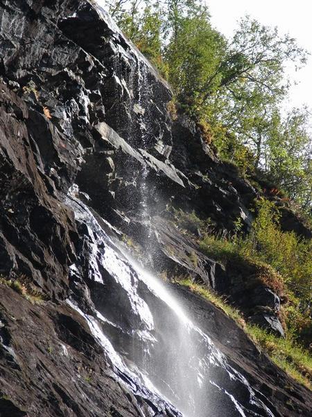 Side water fall at Kjosfossen