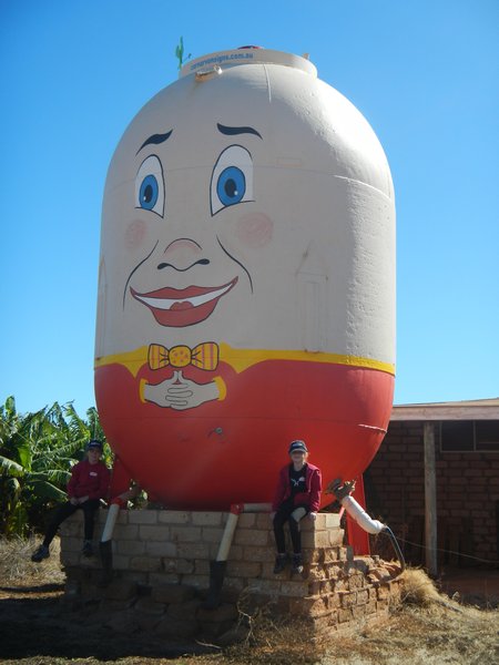 The Girls with Humpty