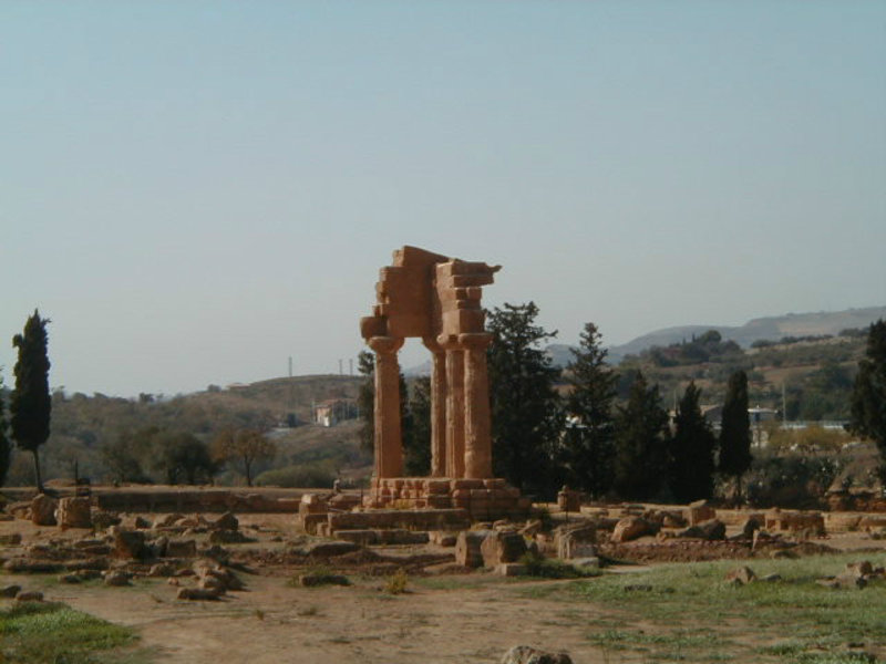 Temple of Gemini from afar 