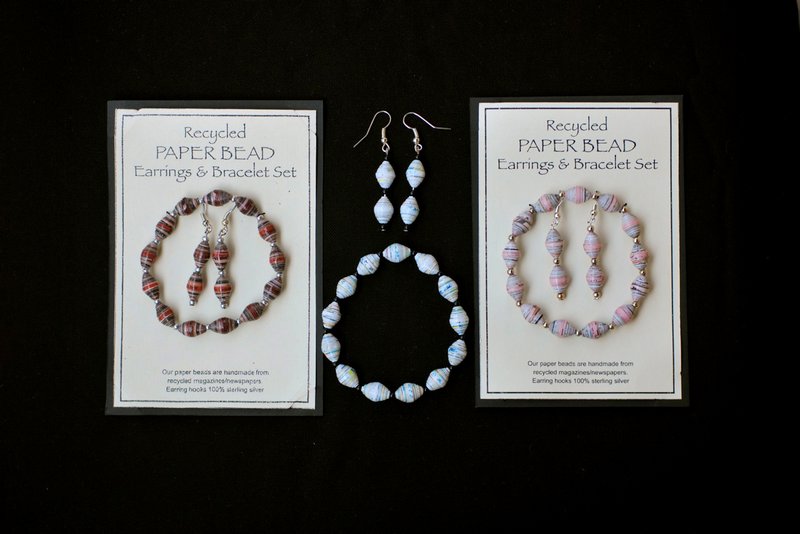 RECYCLED PAPER BEAD EARRINGS AND BRACELET SET