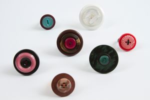 BUTTON RINGS
