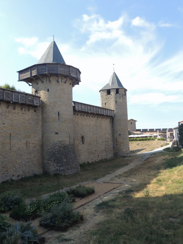 Die enneri Festig vo Carcassonne