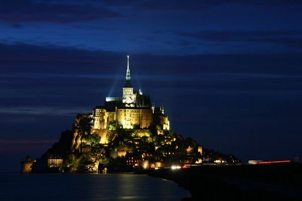 Mt St Michel at night