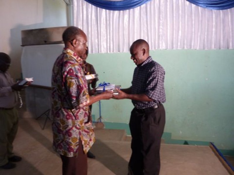 Ernest receiving his class prize