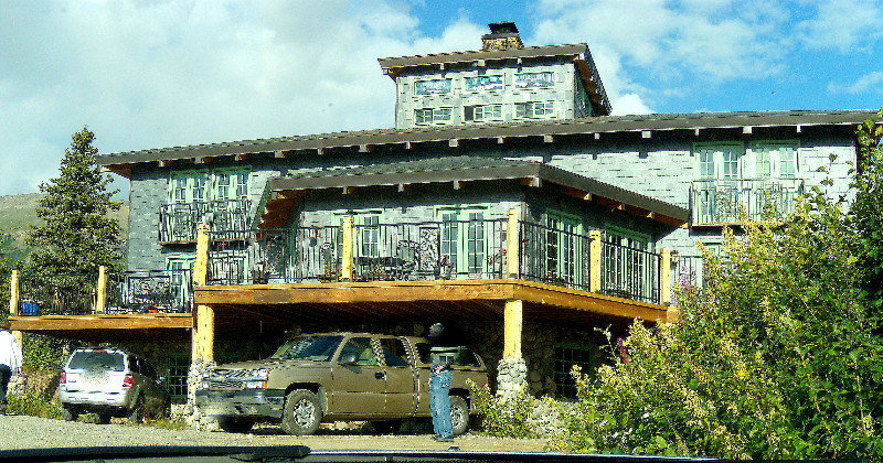 Lodge at Black Rapids