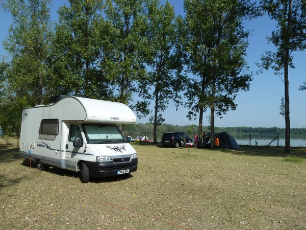 Lakeside camping, our favourite in South Hungary