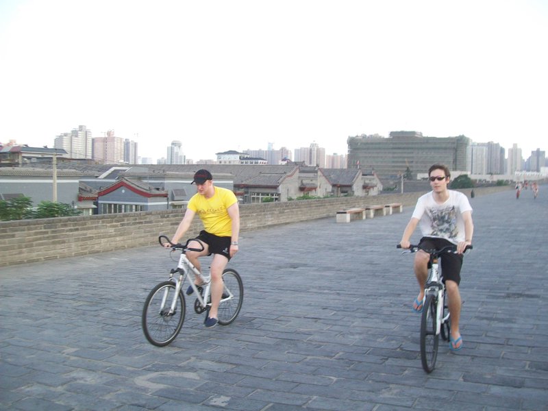 Cycling the City Wall