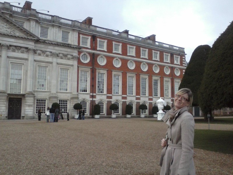 Otherside of Hampton Court Palace 