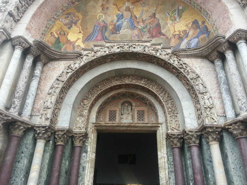 Entrance to the Basilica di San Marco 
