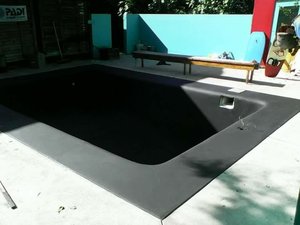 New swimming pool for dive training