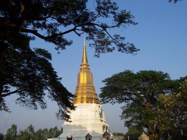 gold dome temple