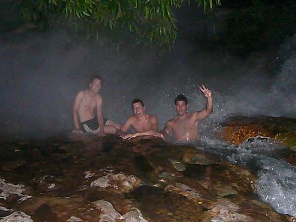 meugeruda hot springs