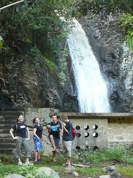moni waterfall