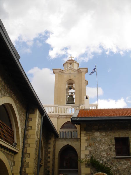Monastery & town at Kykos high 