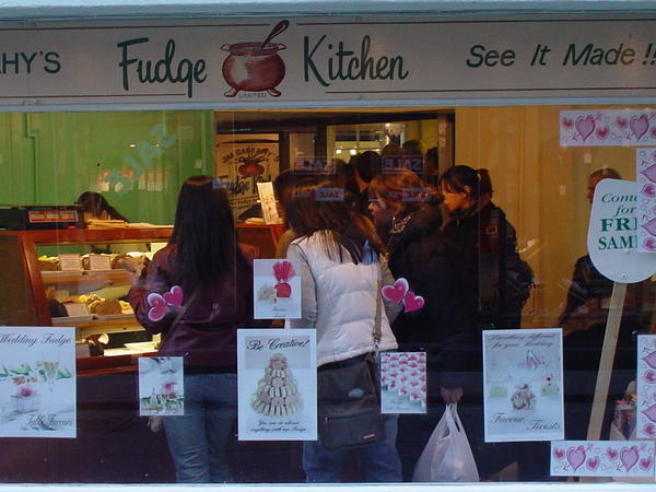 Girls in Fudge Kitchen