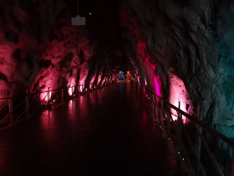 Santa Park - Gloomy Tunnel