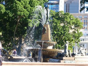 Hyde Park fountain, Sydney