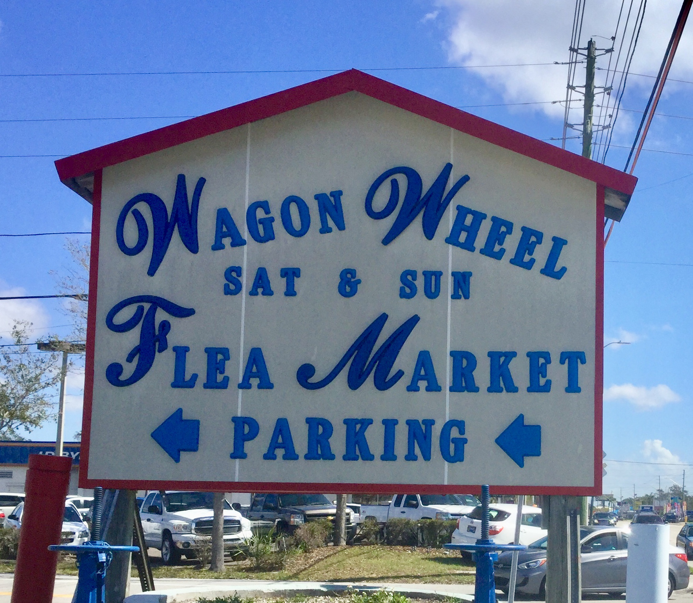 Wagon Wheel Flea Market Photo