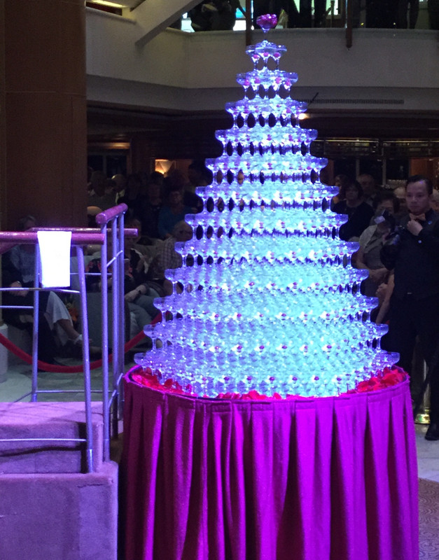  The champagne glass tree