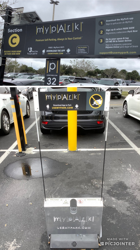 Special parking system at the outlet mall