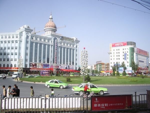 Modern Kashgar, Modern China
