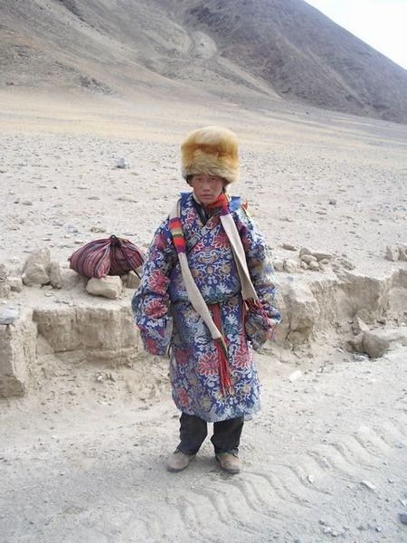 Nomad boy, near Rutok