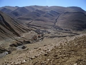 Rongbuk Valley, from the start of Pang La