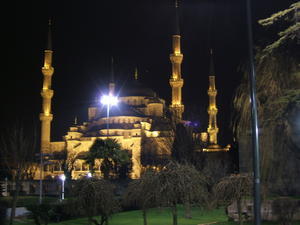 Bue Mosque at Night