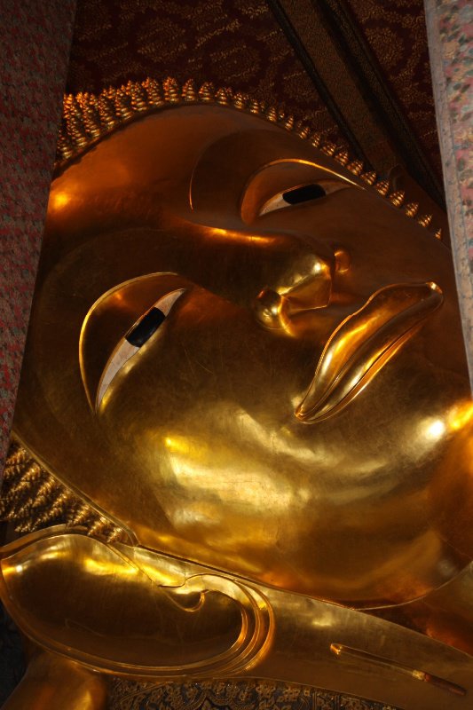 Head of reclining Buddha