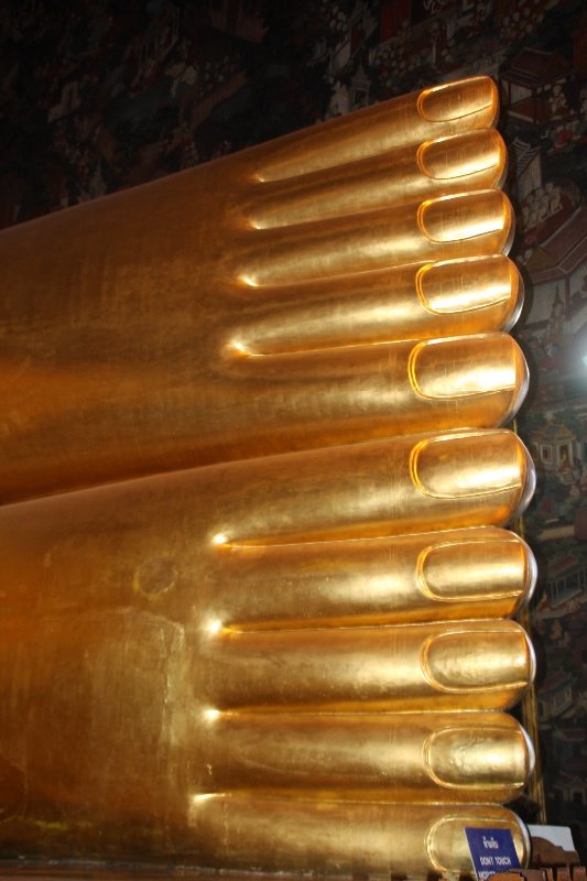 Feet of reclining Buddha