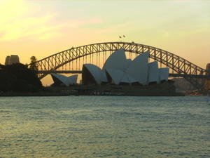 Sunset in Sydney harbour